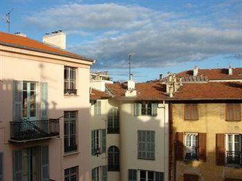 Chez Brigitte Guesthouse Nisa Exterior foto
